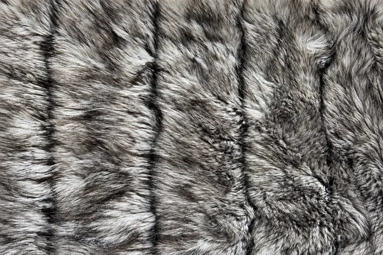 2-Tone Tip-Dyed Paper-Like Mink Faux Fur Fabric - pile surface