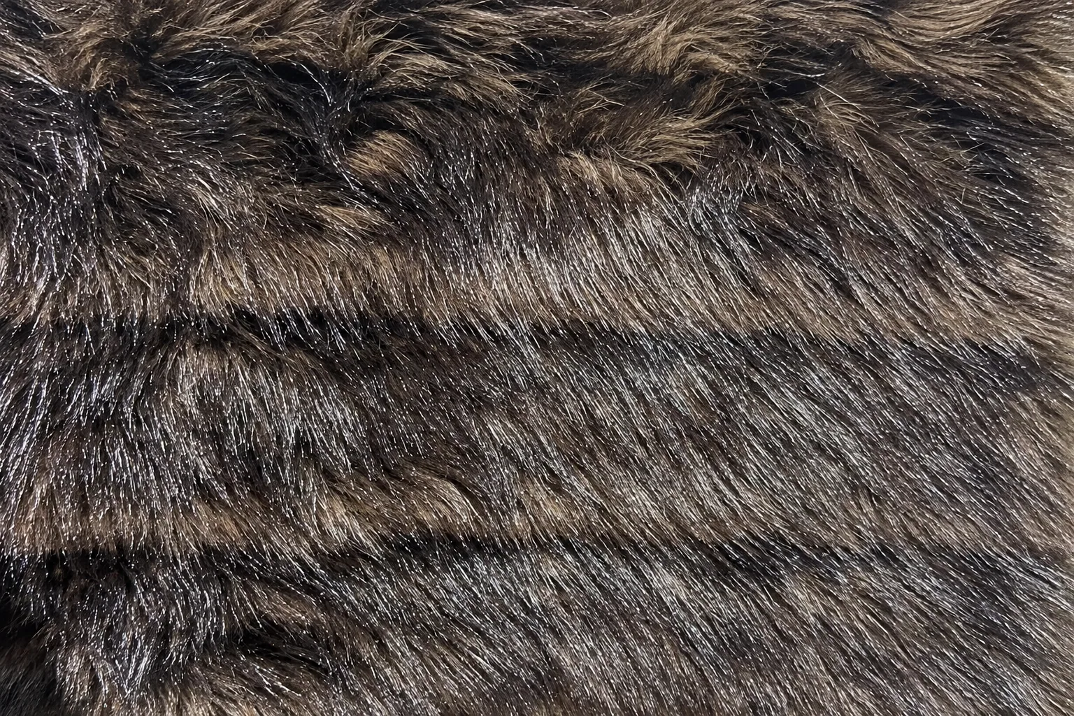 2-Tone Tip-Dyed Paper-Like Mink Faux Fur Fabric - pile surface