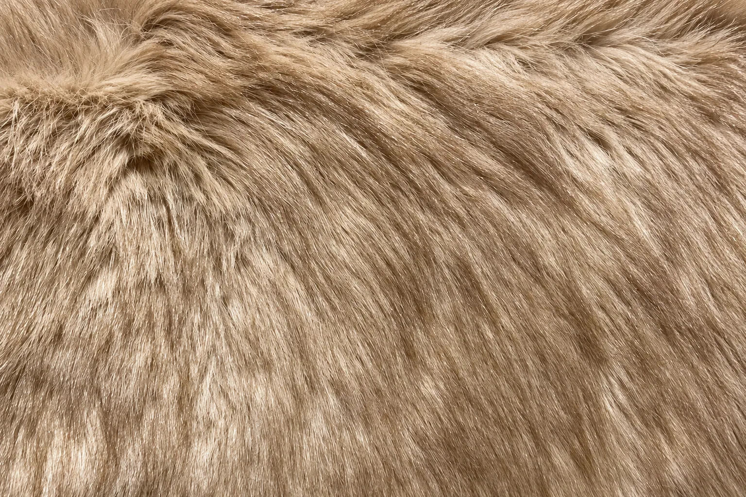 Tip-Dyed Fox Faux Fur Fabric - pile surface